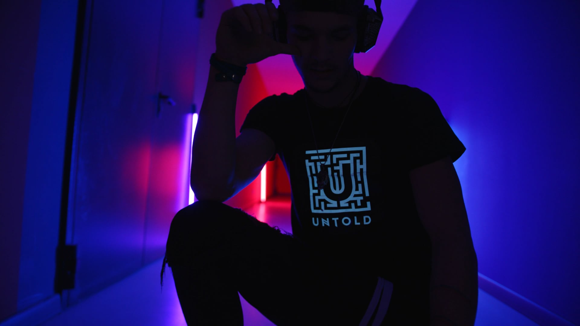 UNTOLD- WEAR YOUR MUSIC