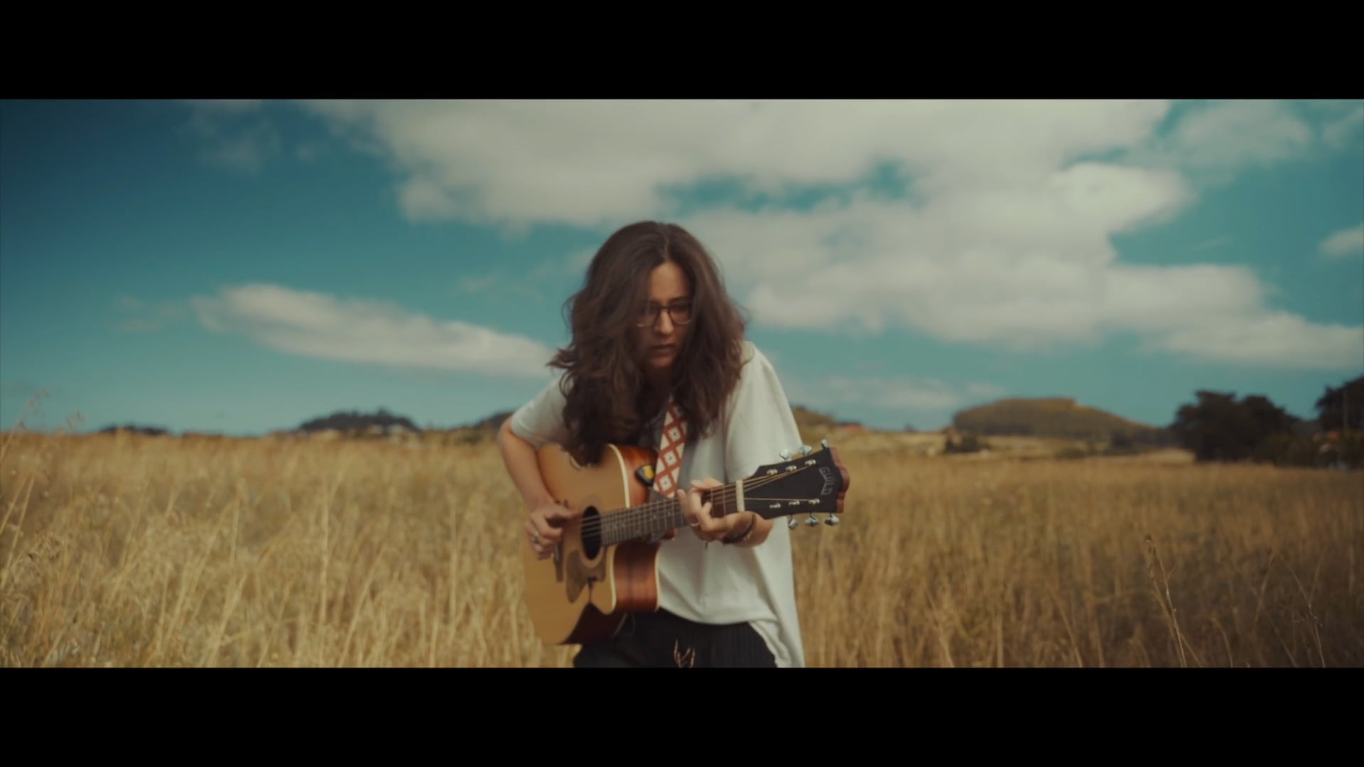 Bucle sin sentido - Sesión acústica