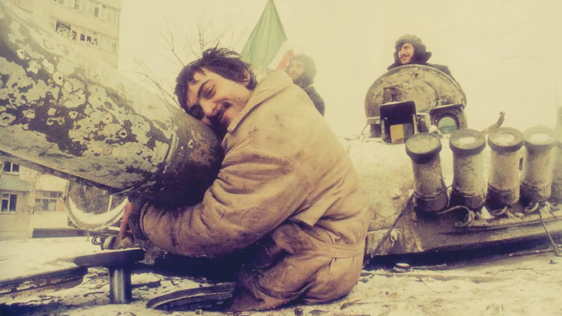 5 декабря 1994. Чечня 1994 штурм Грозного. Чечня 1995 штурм Грозного. Снайпер. Чечня 1995 штурм Грозного. Чечня Грозный 1995 танки.