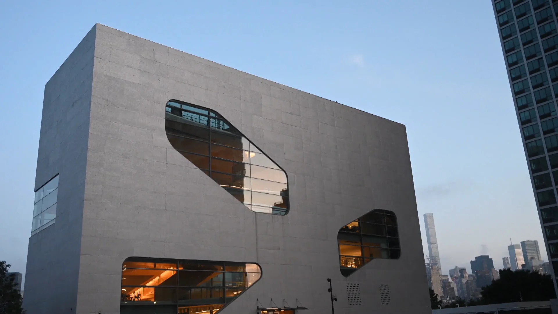 Sneak Peek at Hunters Point on Vimeo