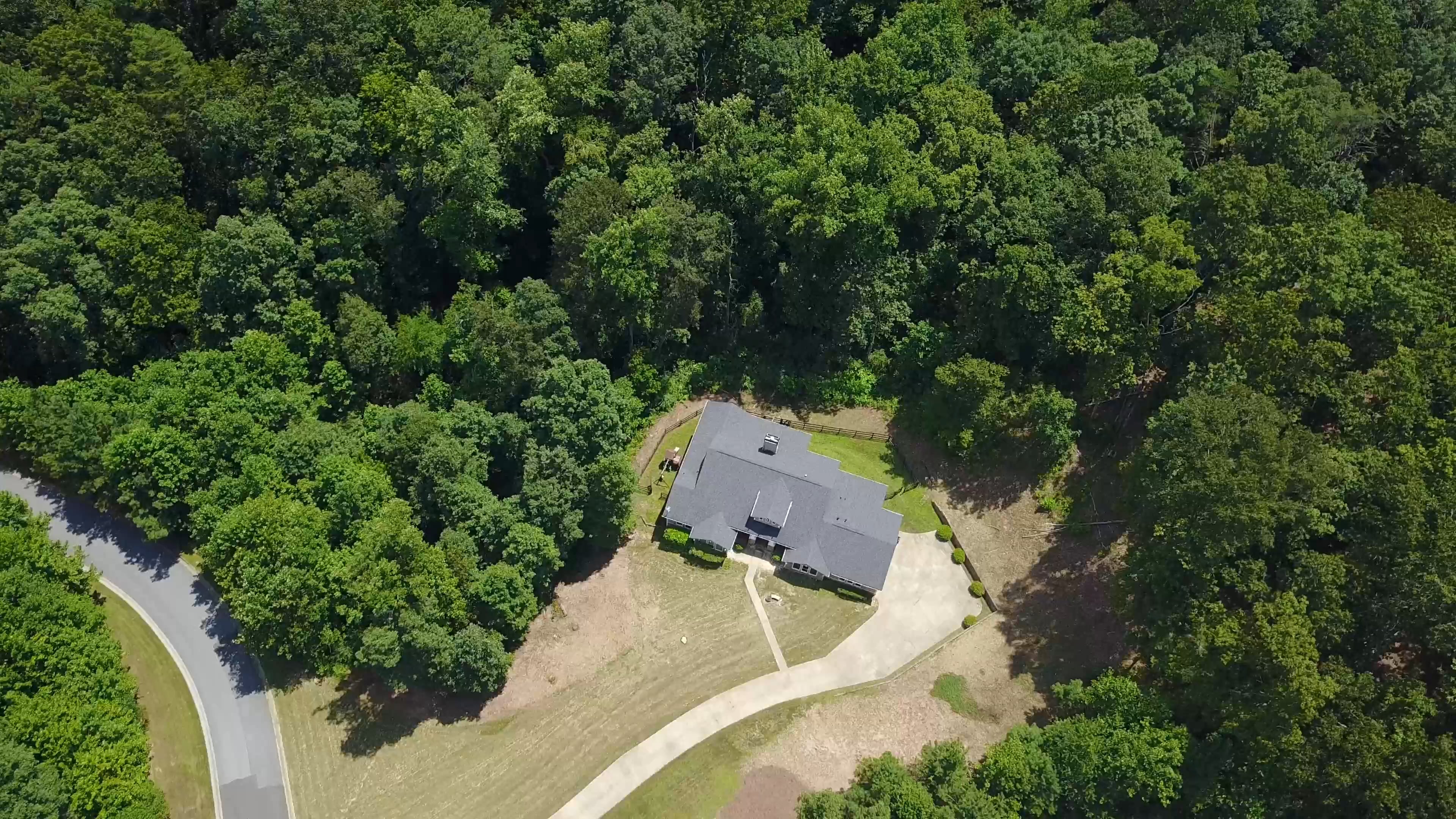 102 Hardwood Lane on Vimeo