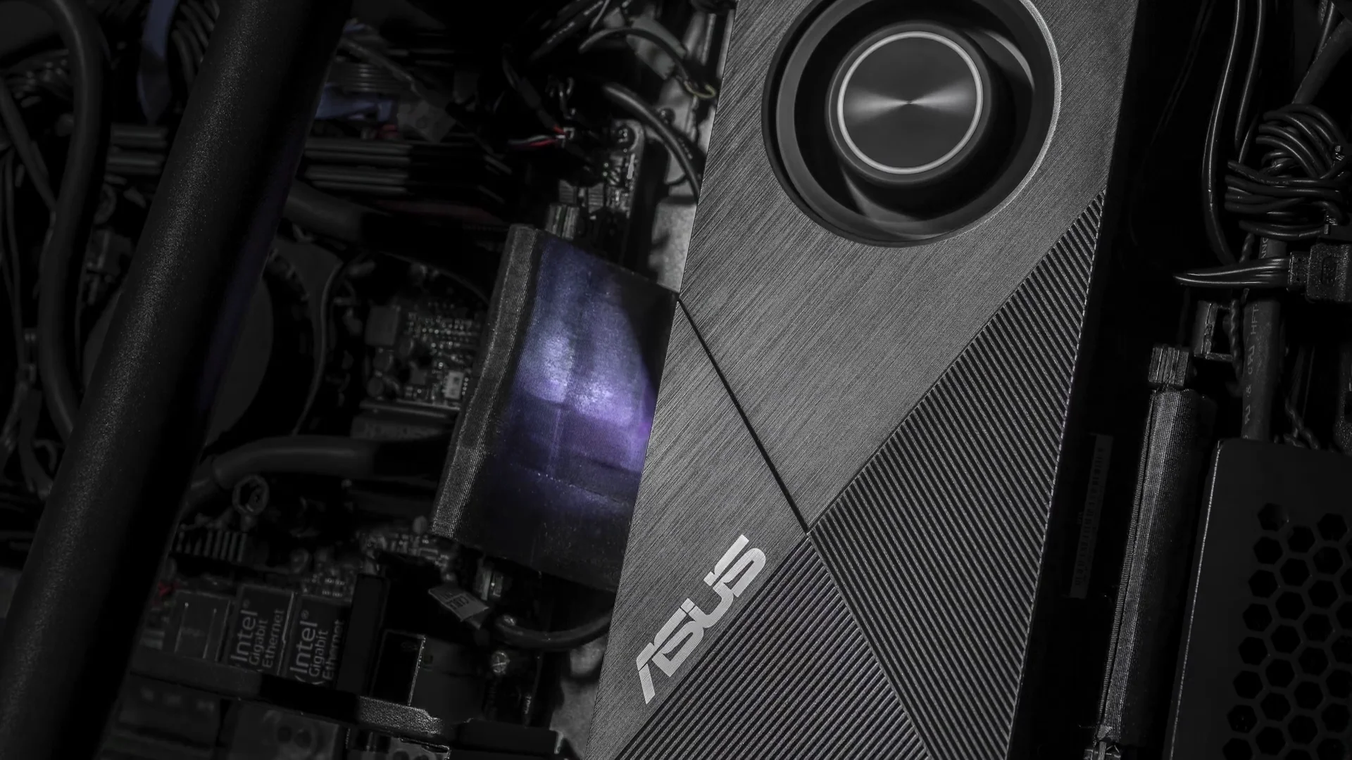 Дигитал разор. Диджитал рейзор. Digital razor спб. Computer wizard 4л. Digital razor.