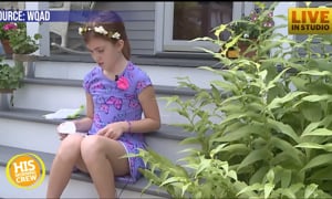 Girl Honored by US Postmaster for Blessing Mail Carriers