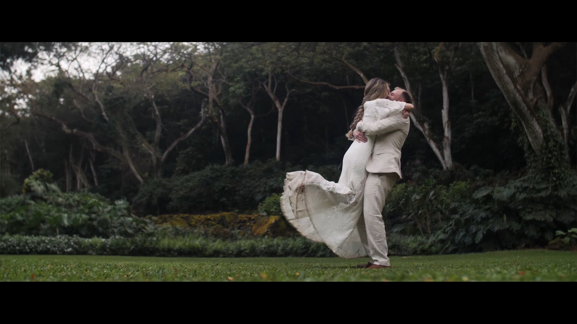 Lex and Jon Wedding Film | Waimea Valley