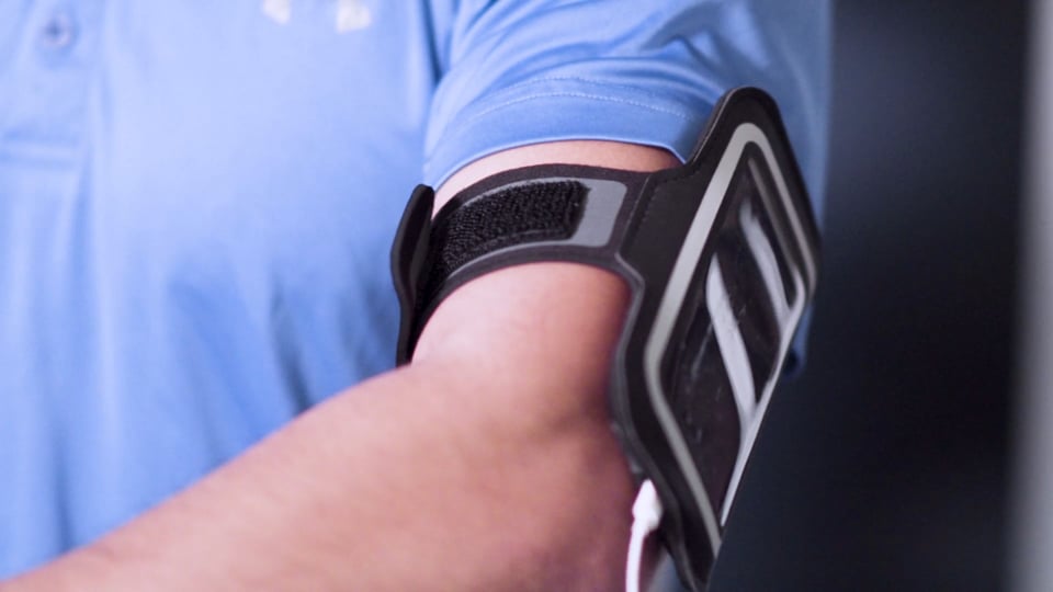 Video afspelen "Product video | Phone Essentials - Phone Case for Men (2019)"