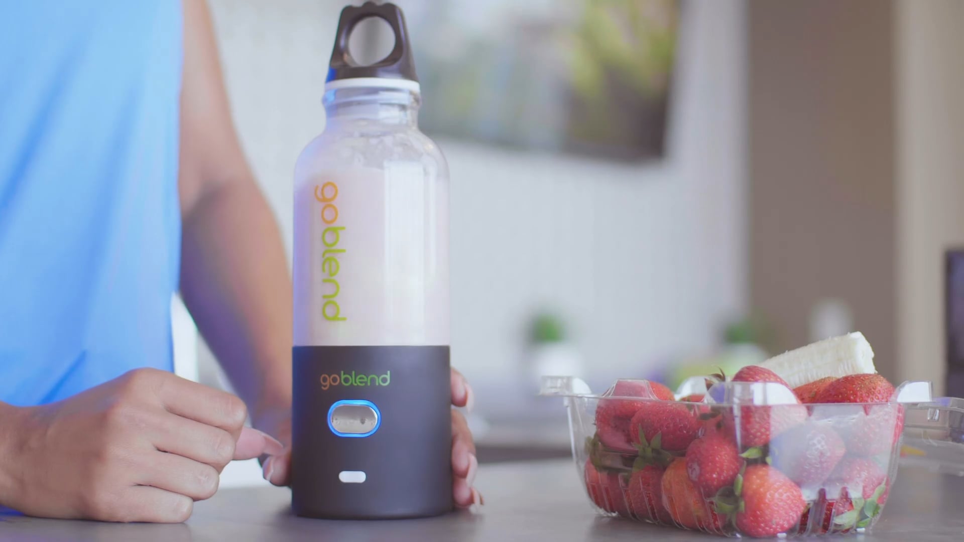 Product Demo Ad - "On the Go Blend"