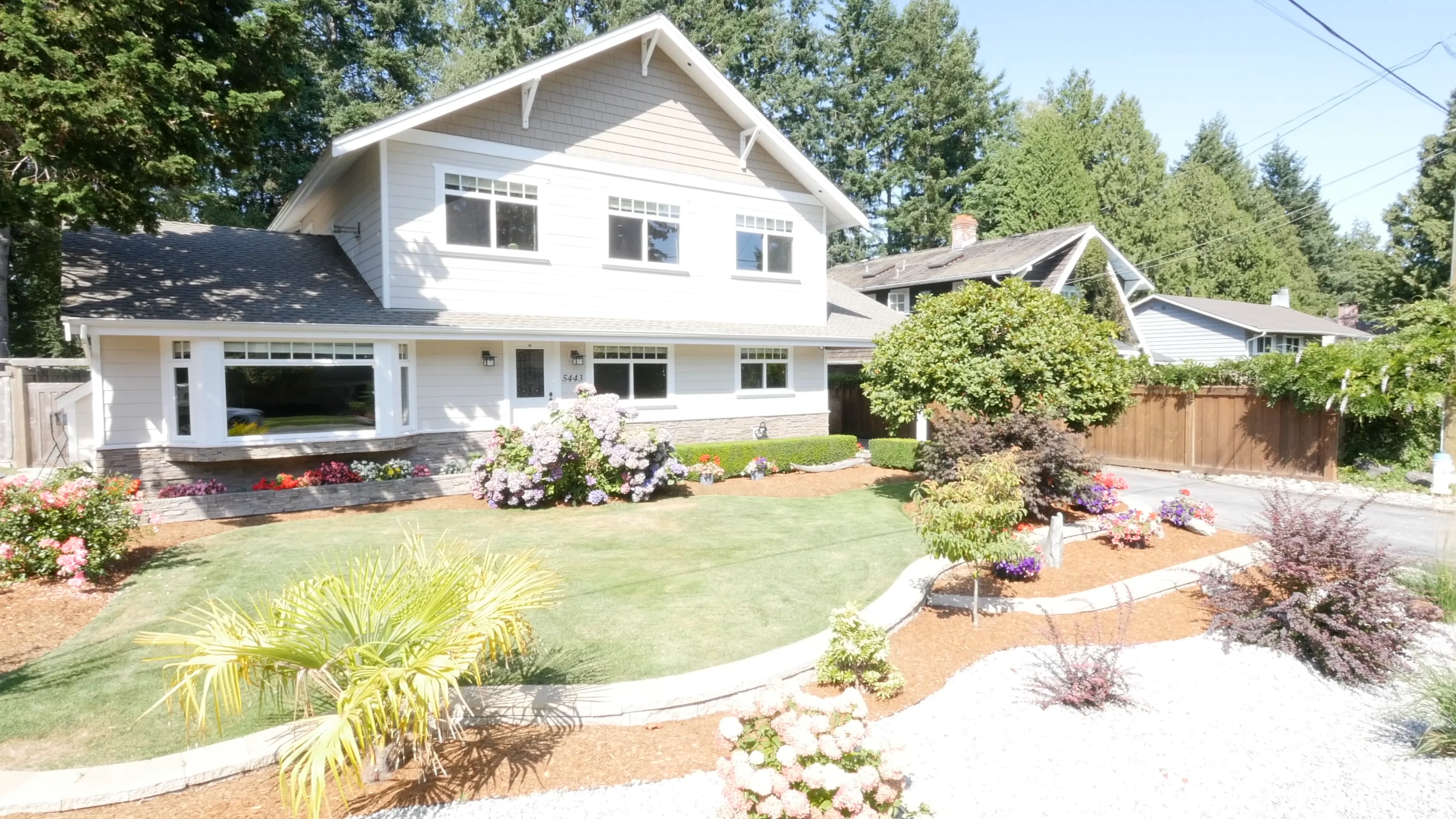 5443 7 Ave Tsawwassen, BC on Vimeo