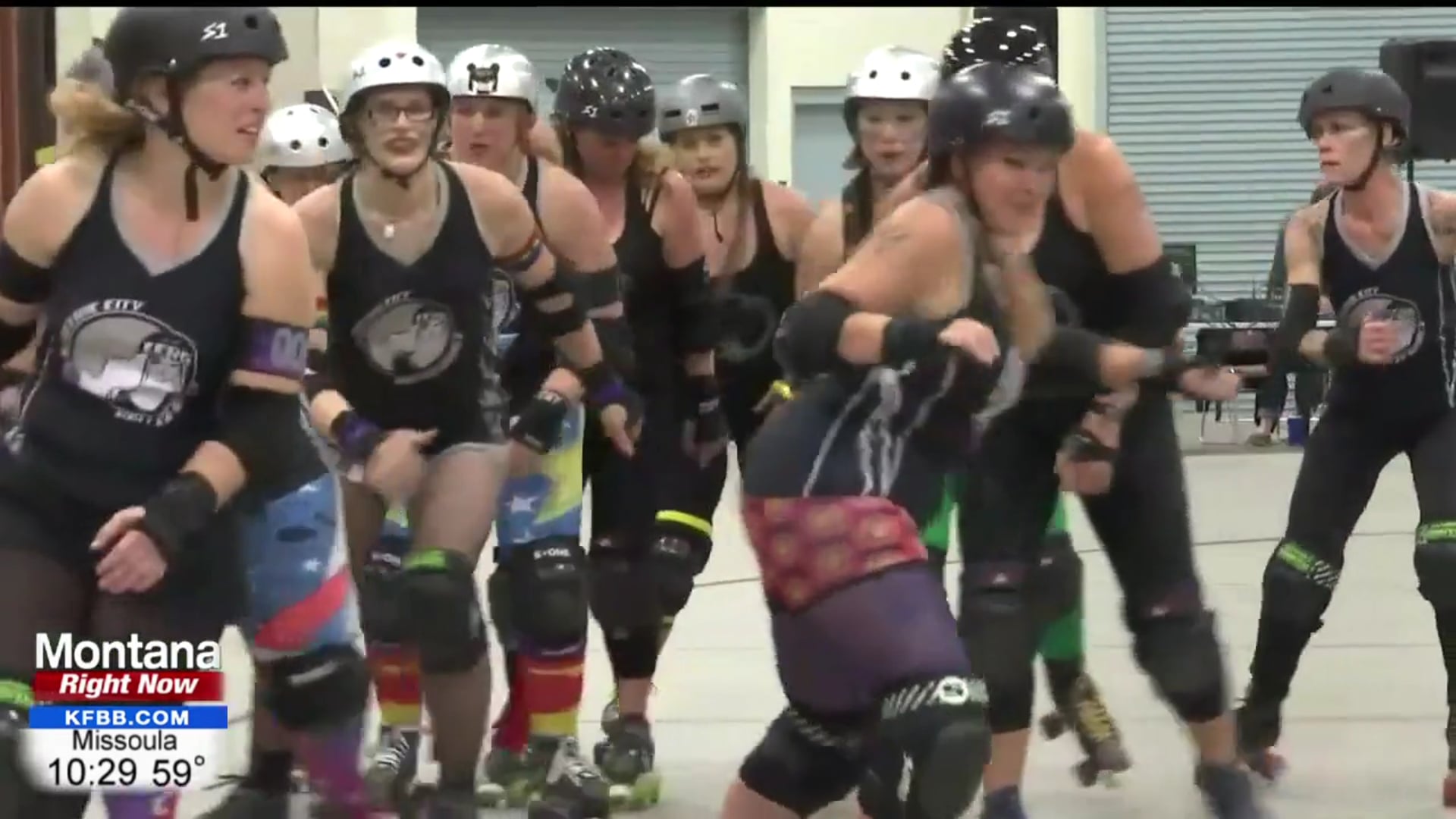 Building a Sisterhood Through Roller Derby