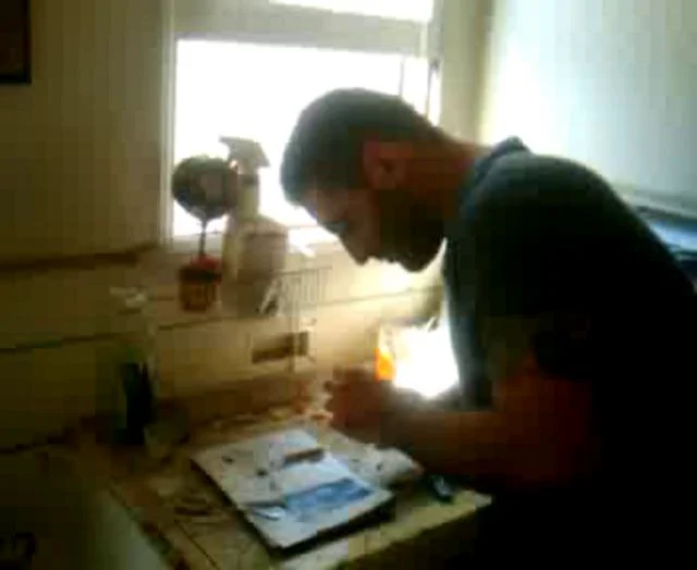 this is how you smoke crack!  