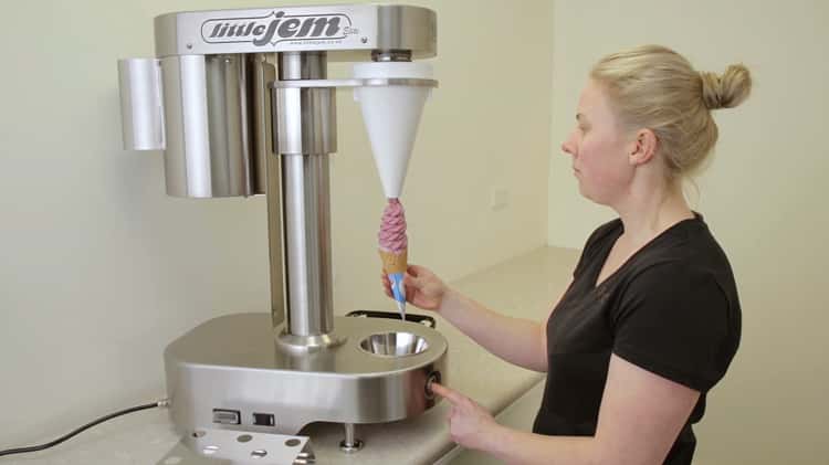 How to make real fruit ice cream — Little Jem, NZ