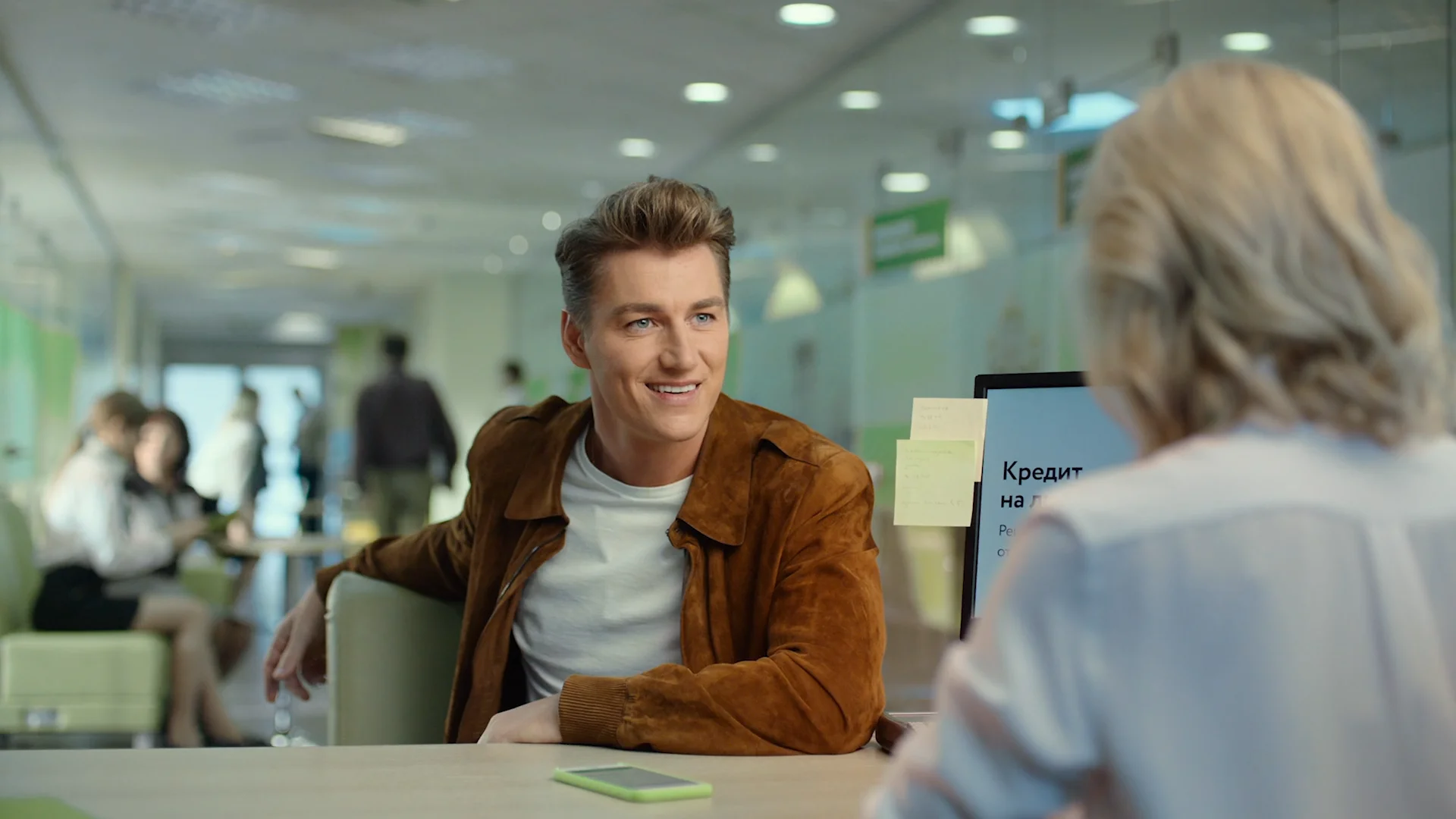 Реклама сбербанка 2021. Новая реклама сбербанка. Деспот алины дюспаталин. Кто рекламирует сбер прайм. Сбербанк реклама 2023.