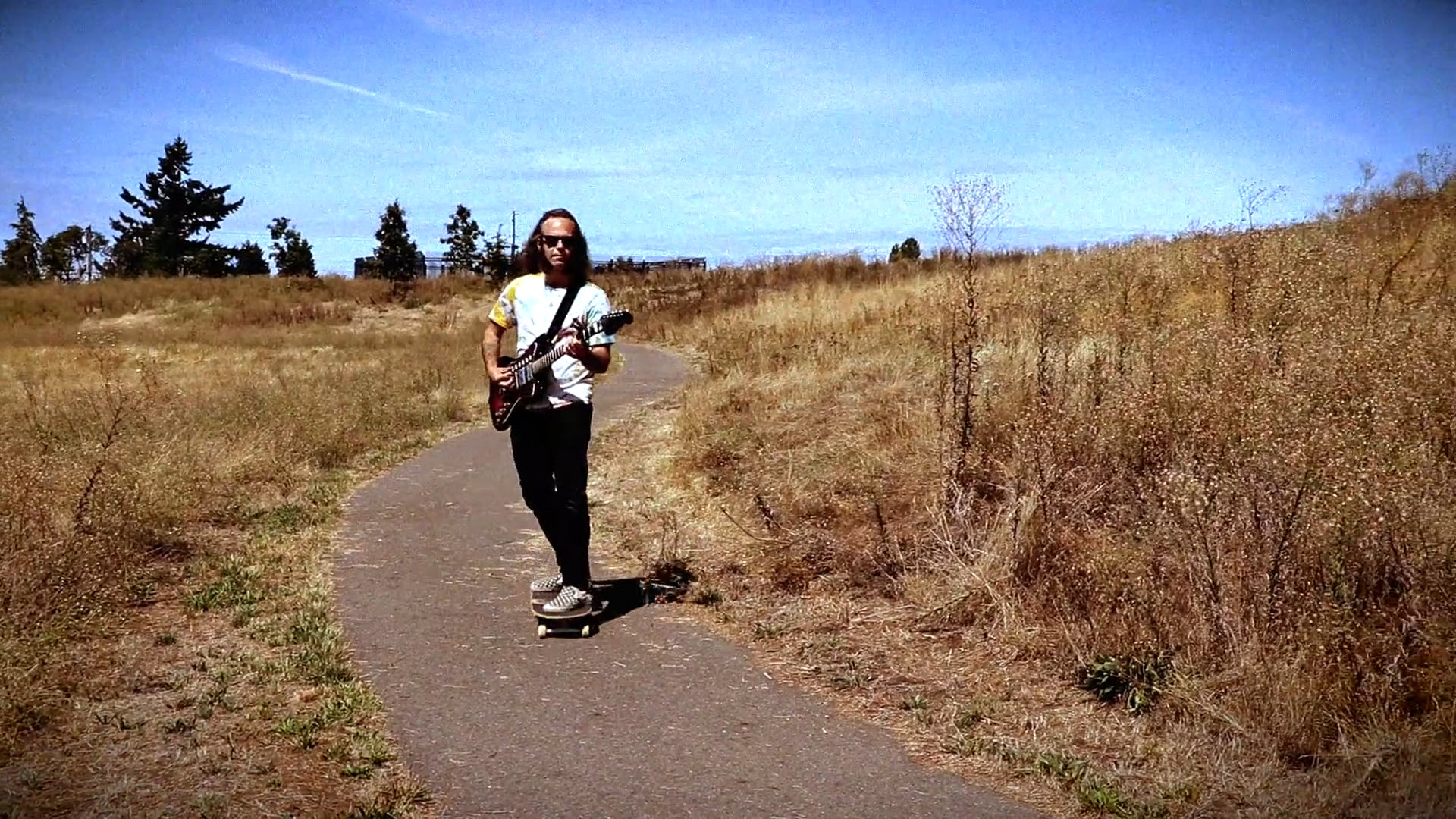 Low Hums "Last Days of Summer" Official Video