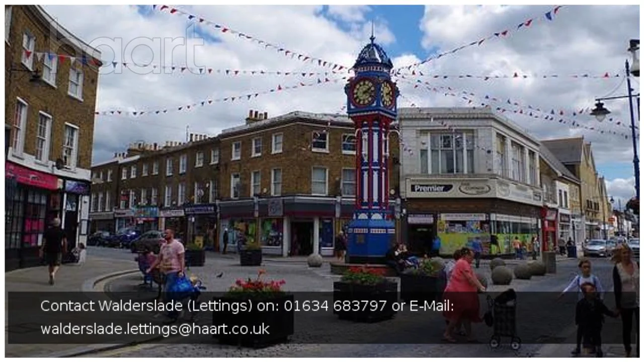 Mid Terraced House to let in Sheerness for £700 per month on Vimeo