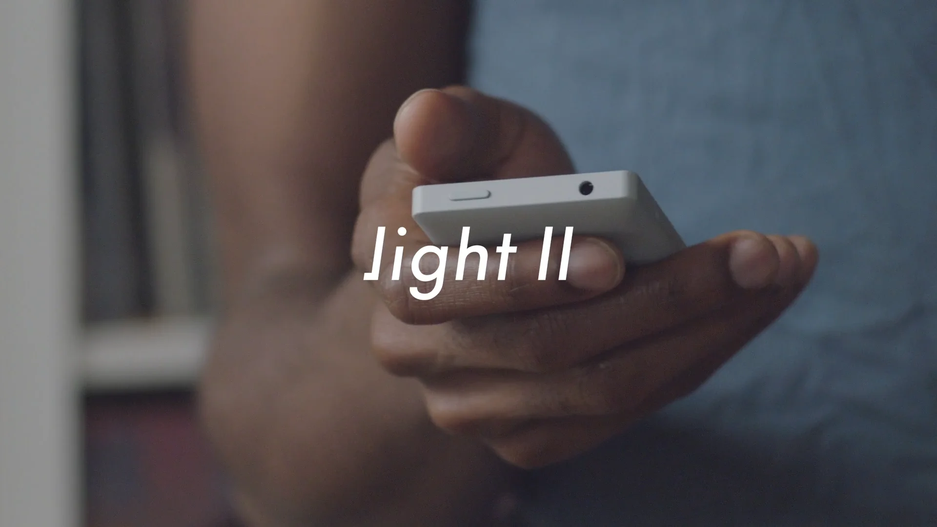 Light phone 2. Смартфон монохром. Самый простой смартфон. Смартфон минимализм. Смартфон light.