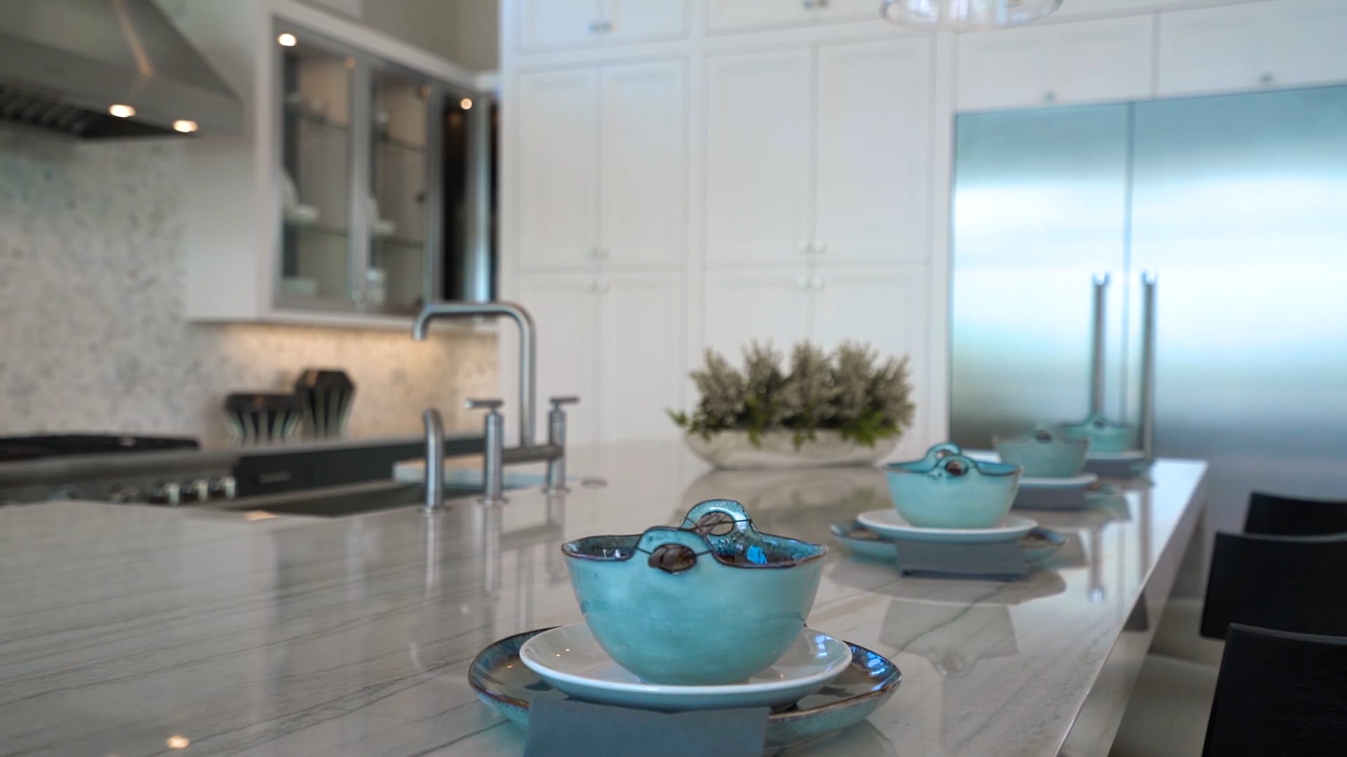 Miromar Sabbia Model Teaser