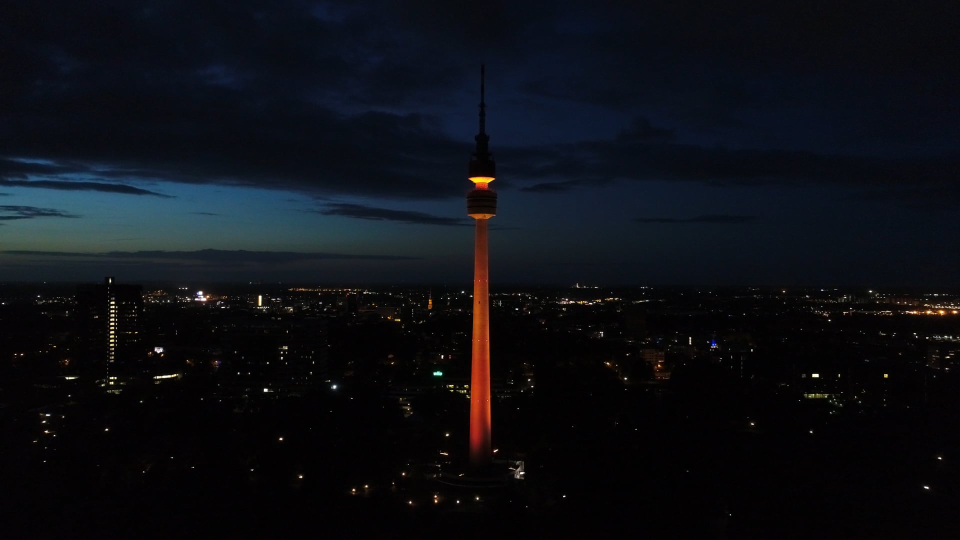 Neue Beleuchtungsanlage am Florianturm