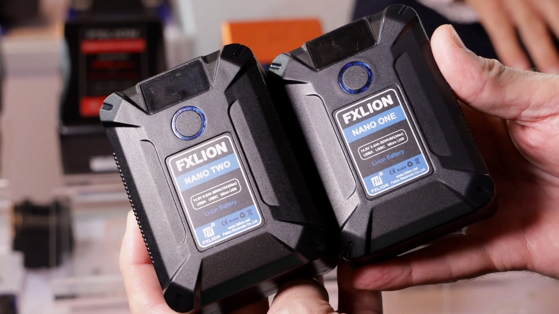FXLion Nano Two & 300Wh 14.8V 20.4Ah Batteries - Newsshooter FXLion Nano Two & 300Wh 14.8V 20.4Ah Batteries - Newsshooter