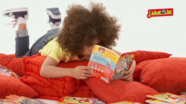 CAPUCINE, COLINE ET CURTIS POUR J'AIME LIRE