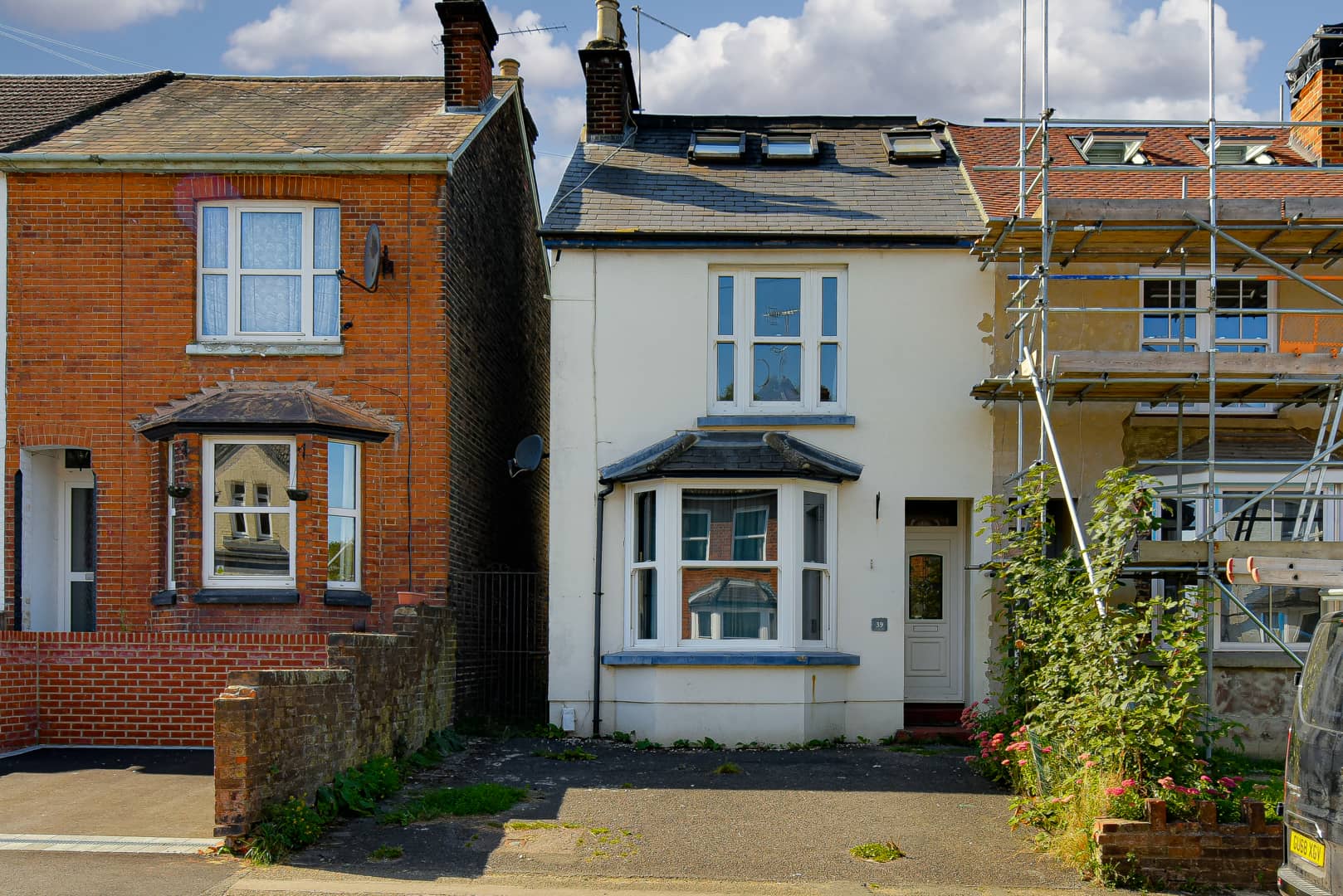 Earlsbrook Road, Redhill Ralph James on Vimeo