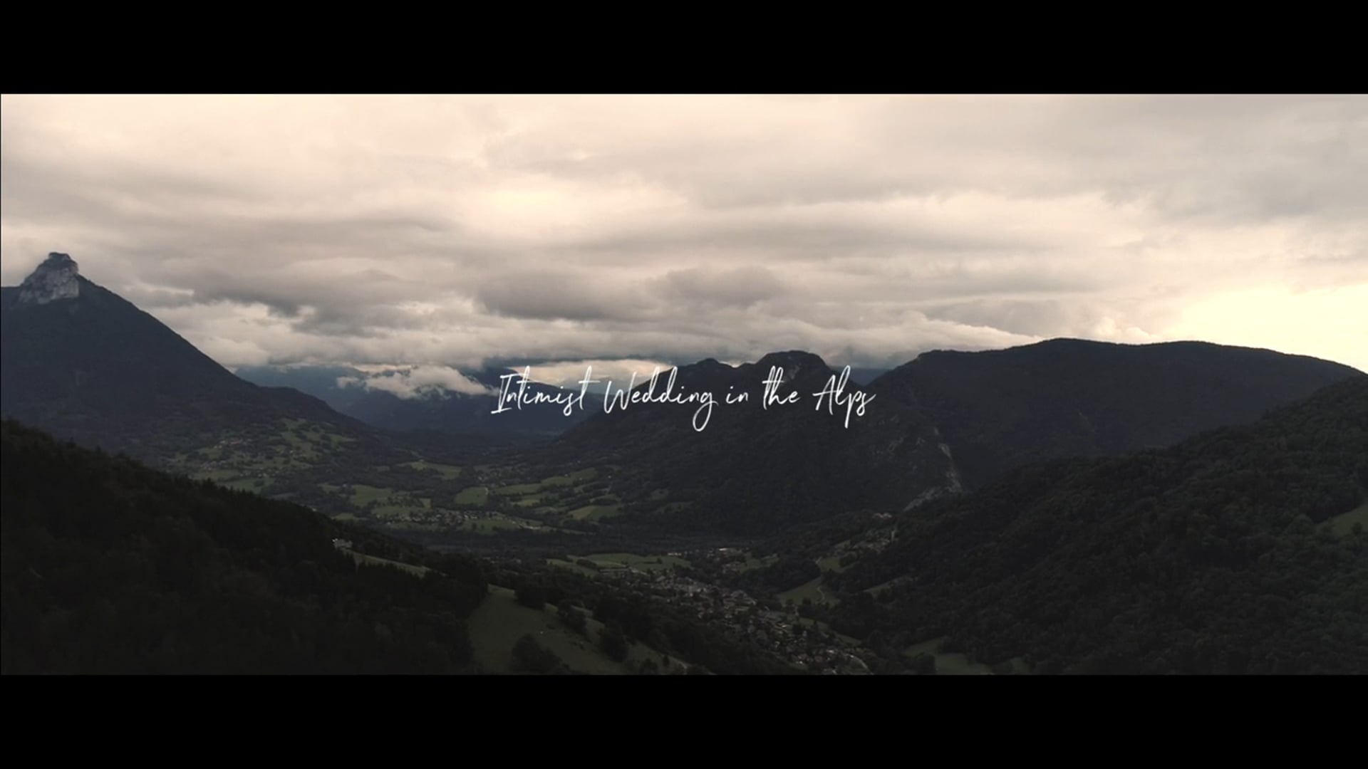 Intimist Wedding in The Alps • Organized by Prune Wedding