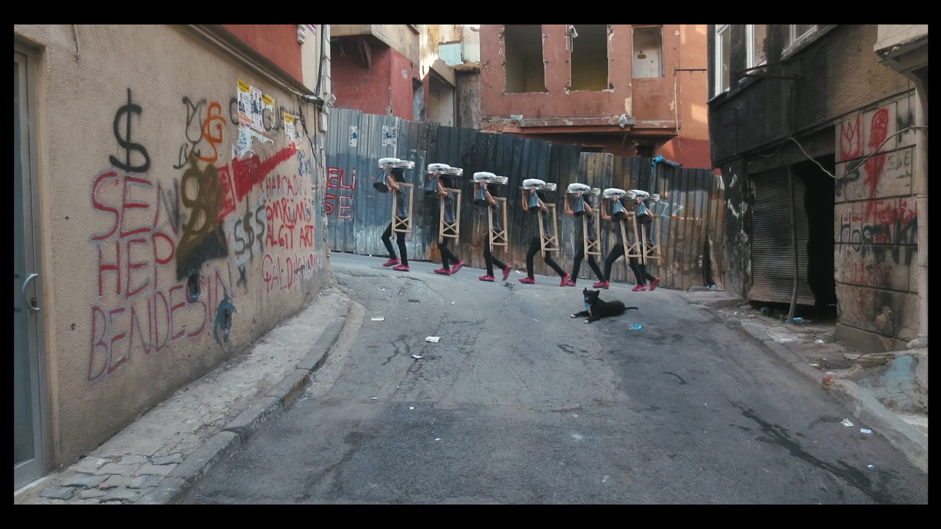 Excerpt, Cities (Territories & Occupation), Regie: Gusztáv Hámos, Katja Pratschke