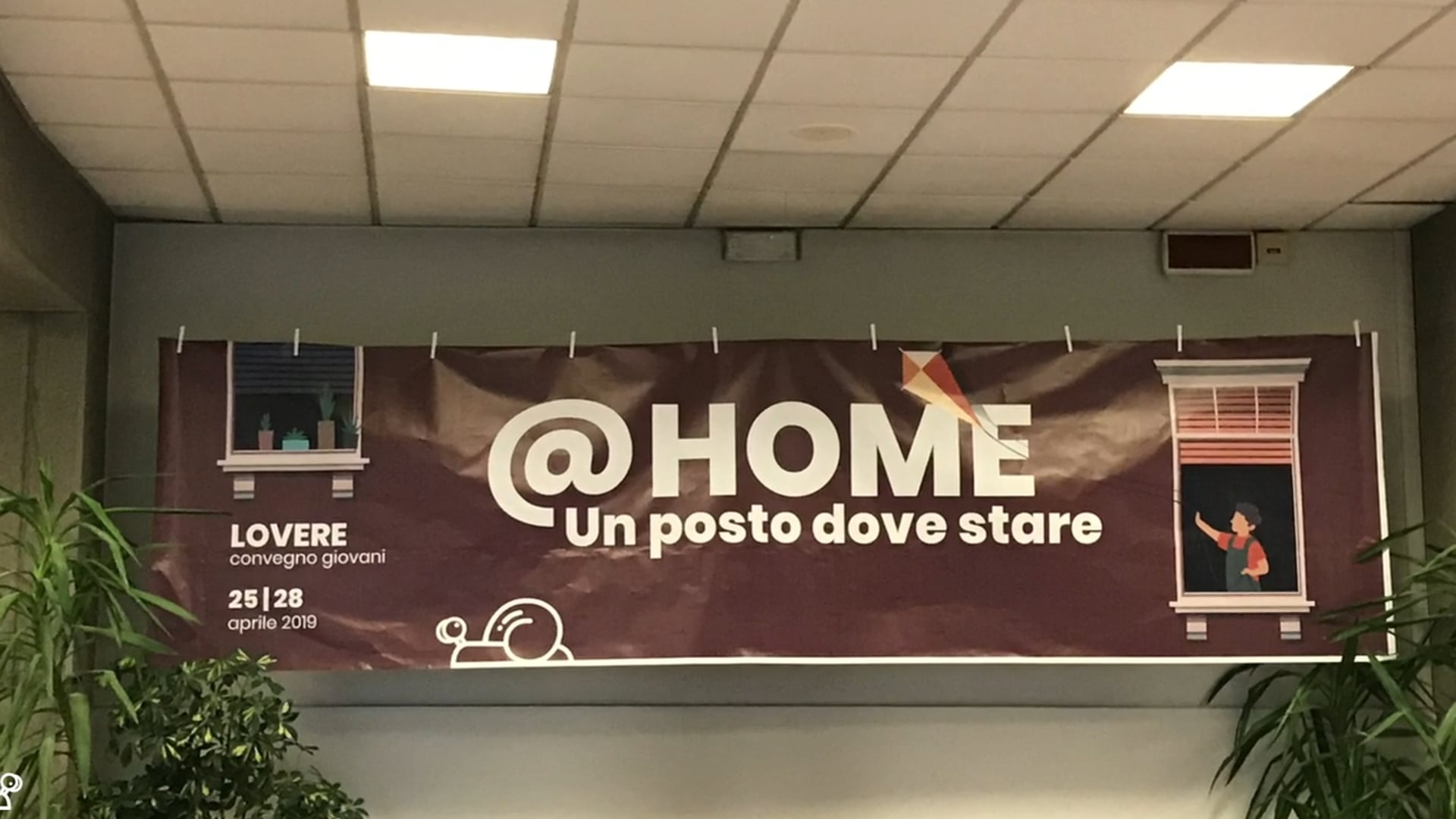 Video convegno giovani 2019 @HOME - Un posto dove stare