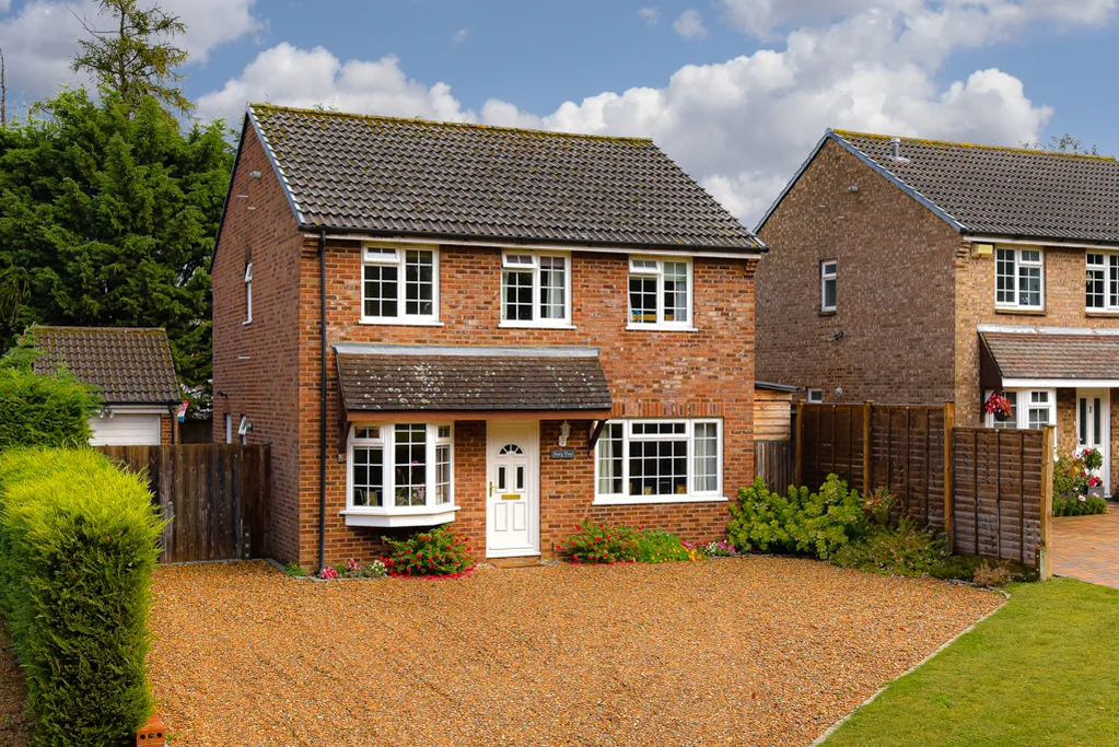 Hatherwood, Ashtead The Personal Agent on Vimeo