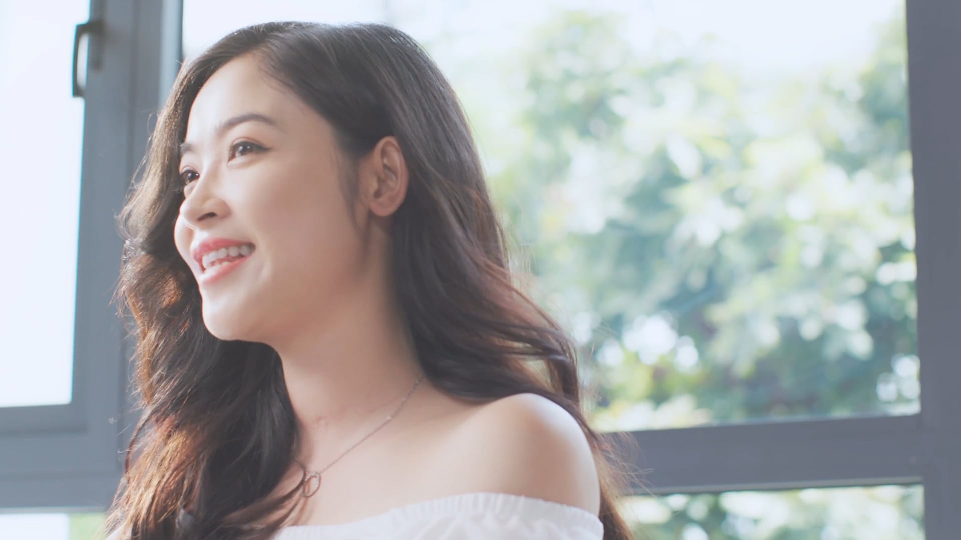 MEADOW FRESH - Điều gì khiến bạn cảm thấy đẹp? (2019)