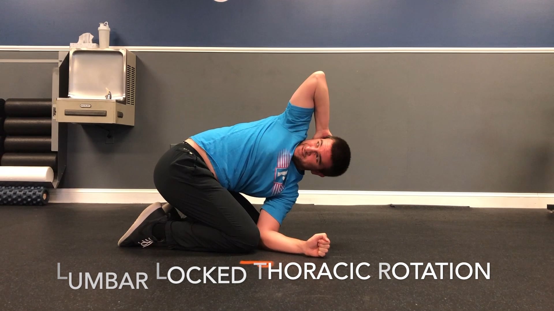 Kneeling Upper Back Rotation