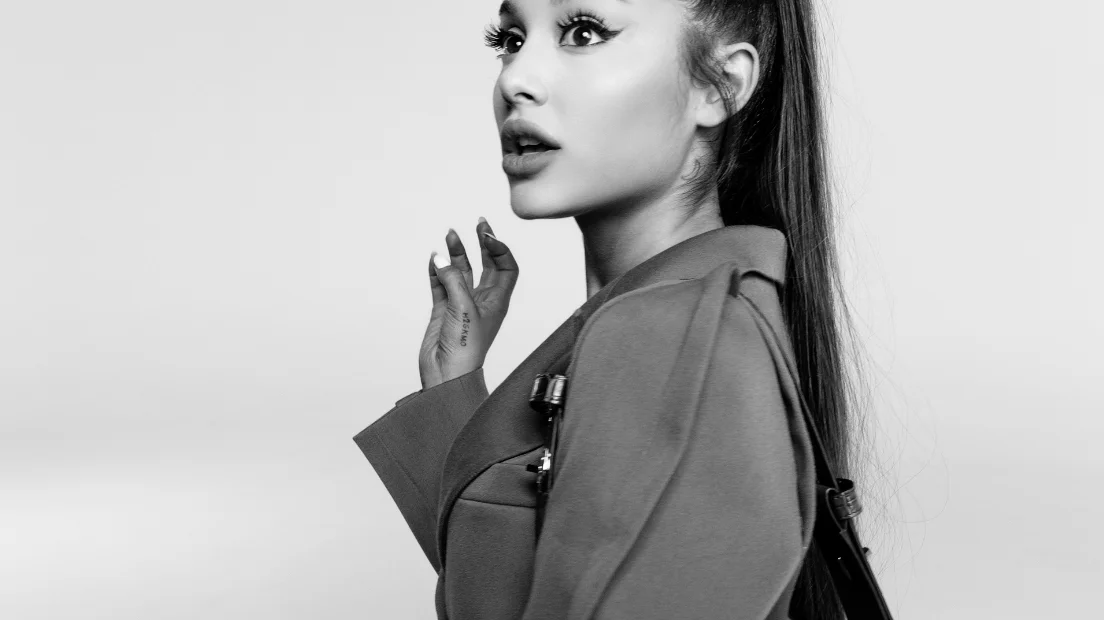 Givenchy Ariana Grande on Vimeo