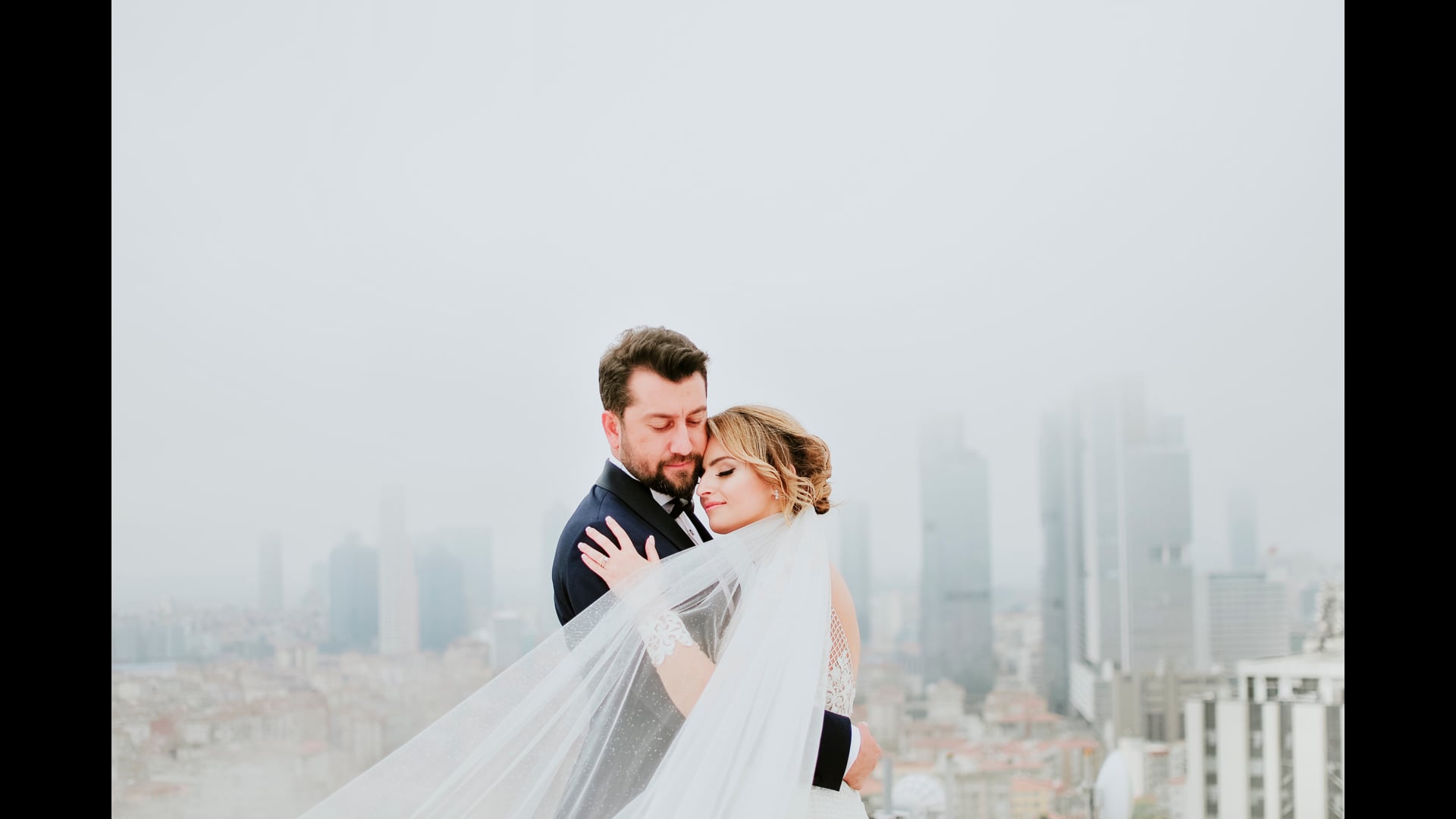 Esra  + Erhan | Point Otel Düğün Hikayesi