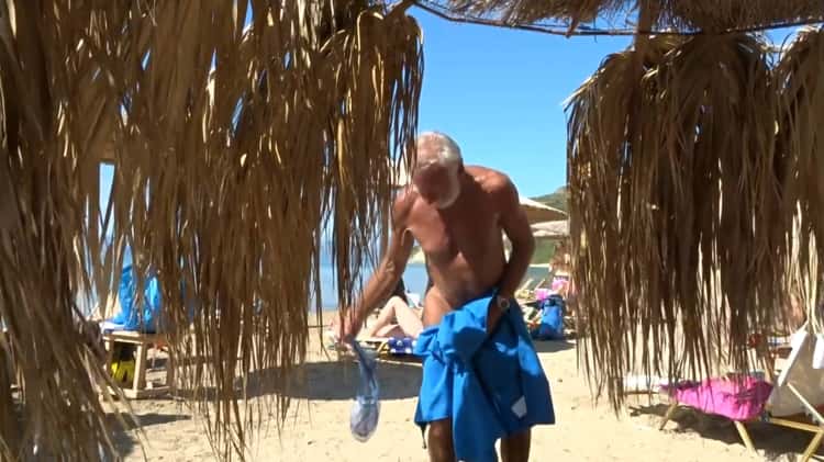 The Naturist Towel Dance on Vimeo
