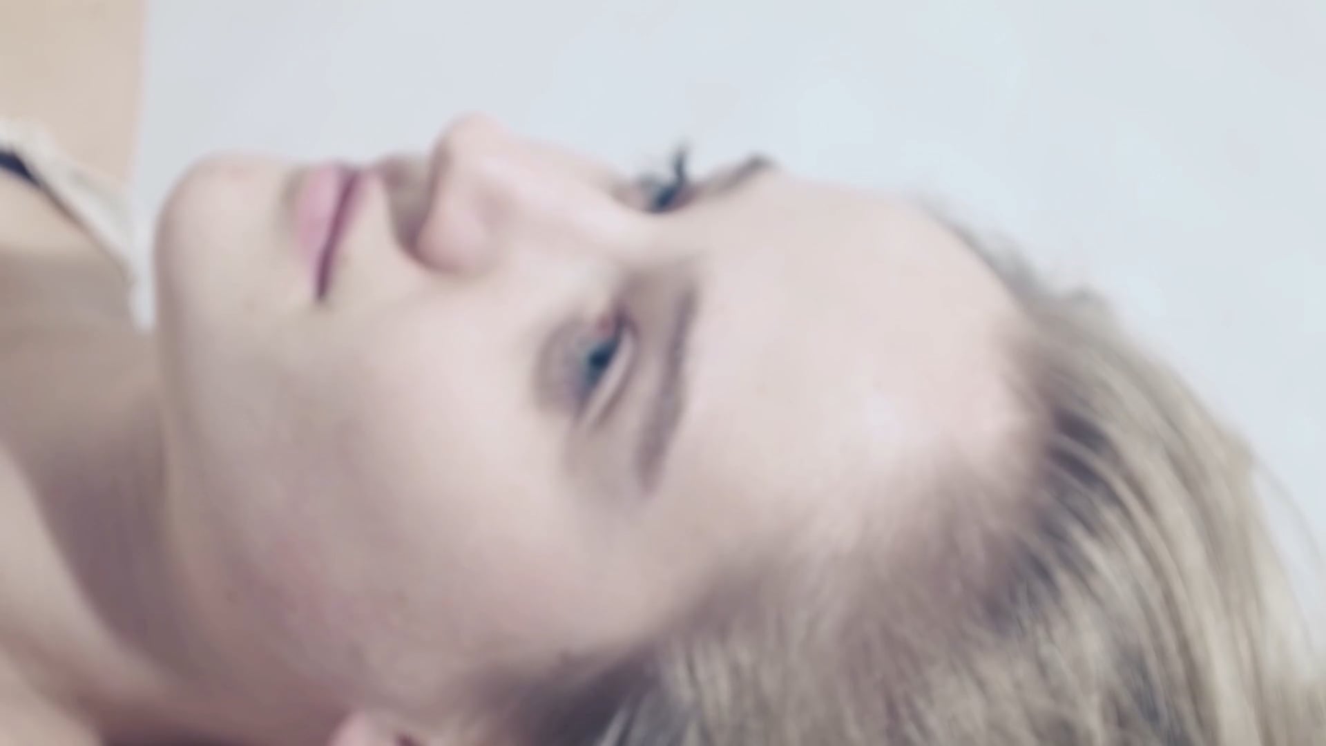 BLOOM - 2015