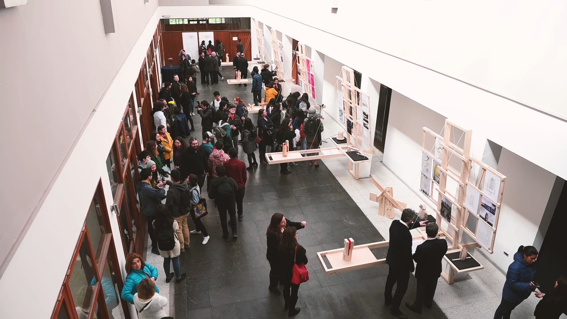 EXPOSICIÓN MADERA Y ARQUITECTURA 2019 USS