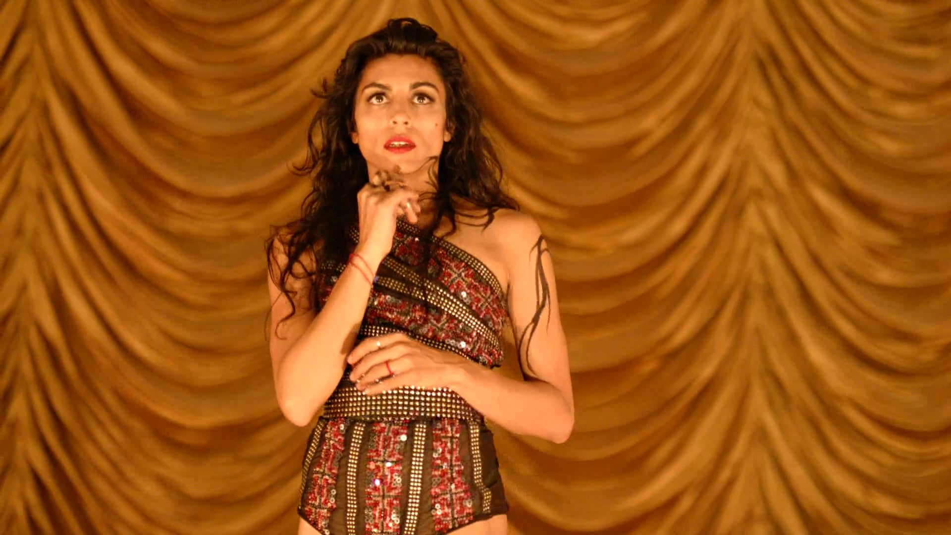 Monica Dogra - SHIVER