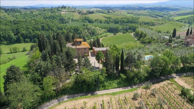 Charming country house on the Tuscan hills