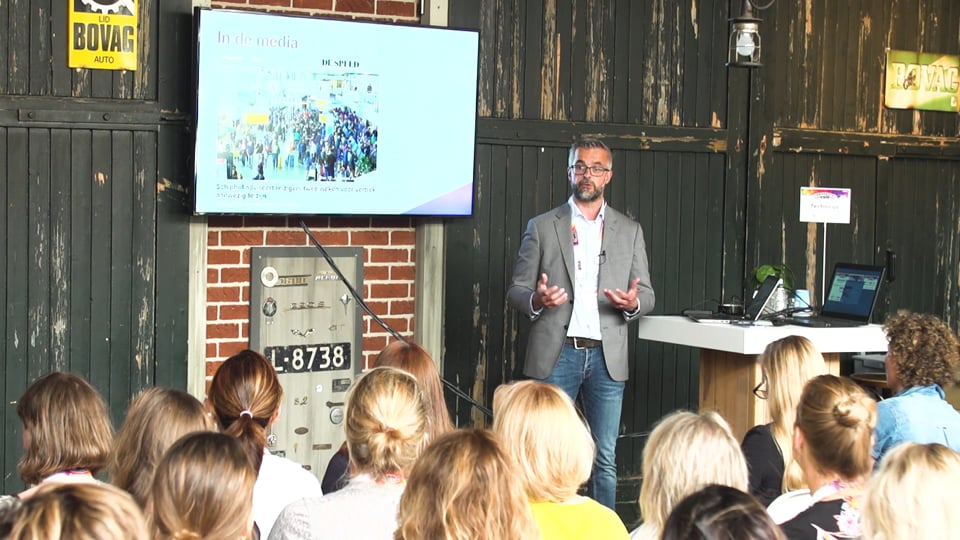Video afspelen "Video registratie | Nima Marketing Day - Erwin Schaapman: Schiphol (2019)"