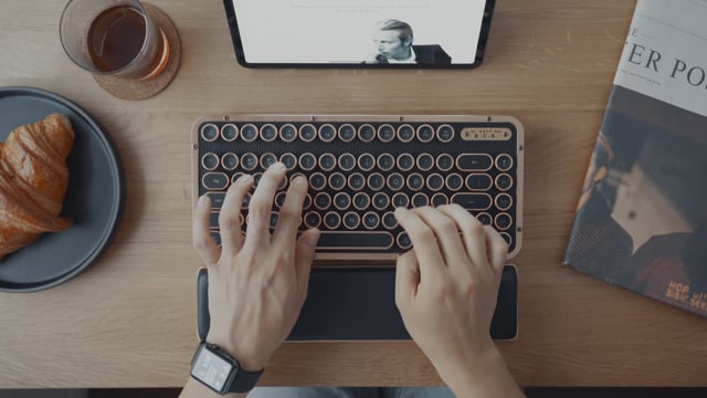 Retro Compact: How It Sounds (II)