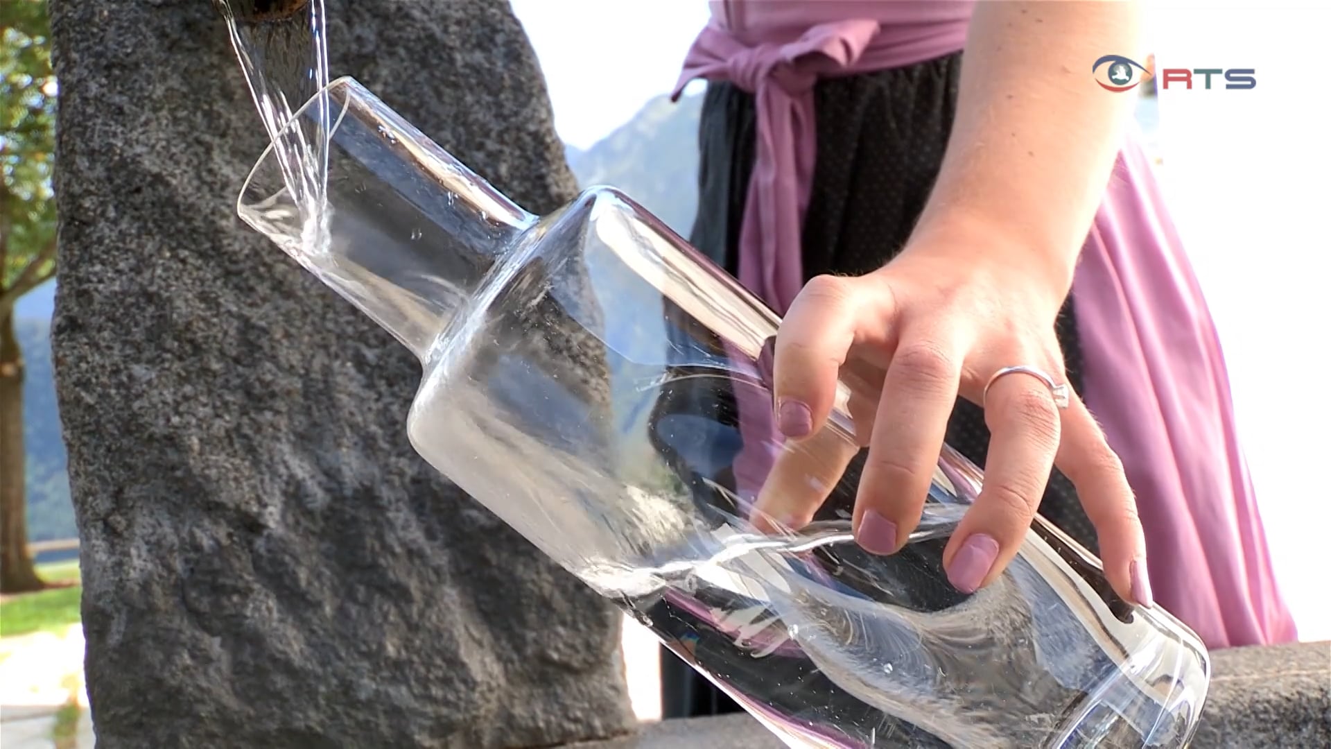 wasser-aus-der-leitung-ist-gesund-und-umweltschonend