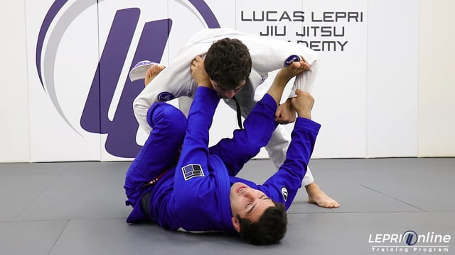 Spider Guard Pass Attempt to Omoplata or Monoplata