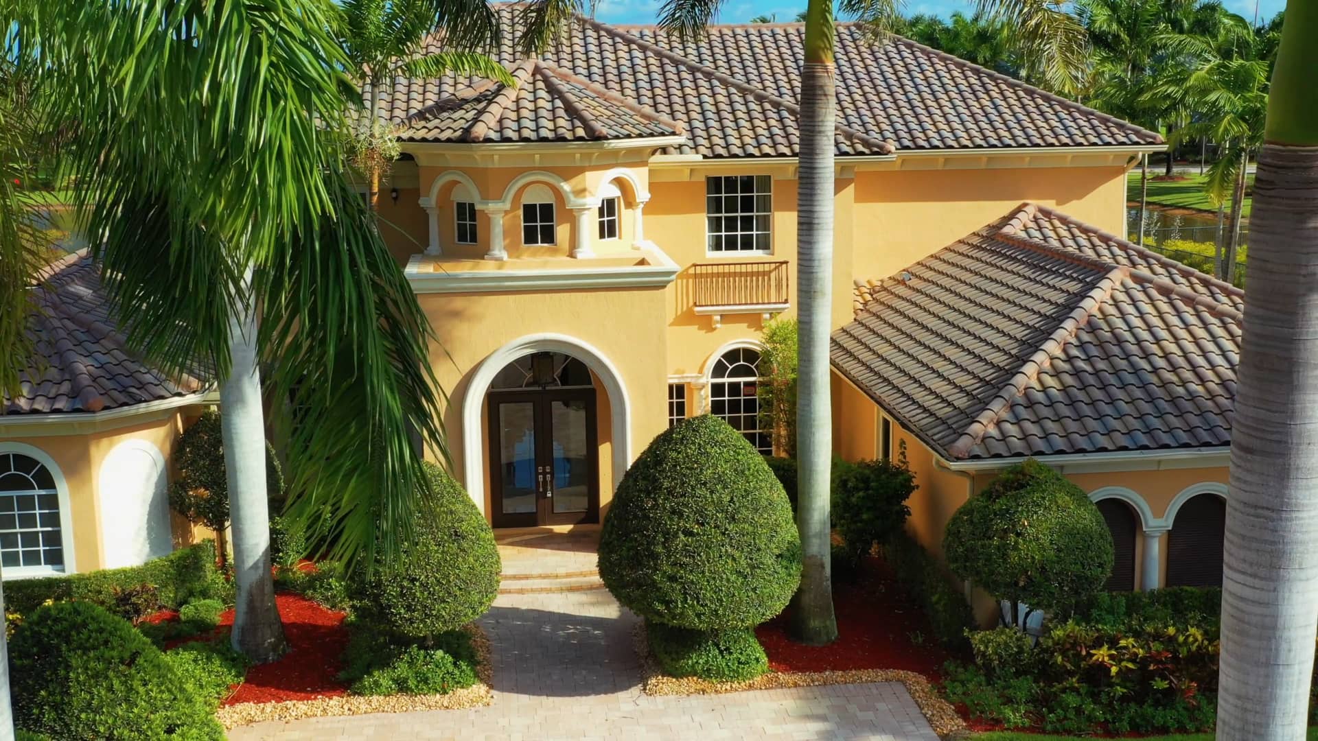 Property Showcase 14243 S Jockey Circle, Davie on Vimeo