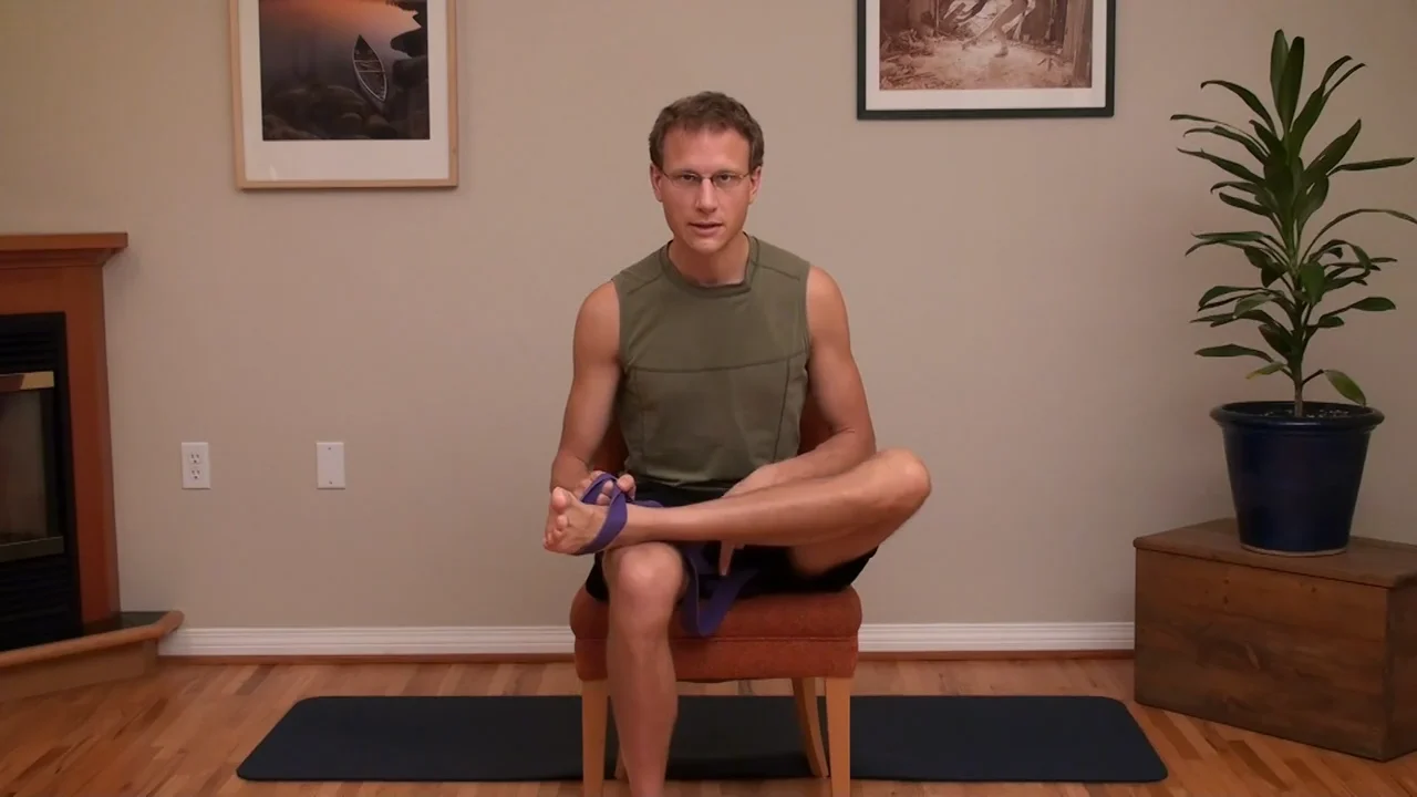 Side-Lying ITB Stretch on Side of Table on Vimeo