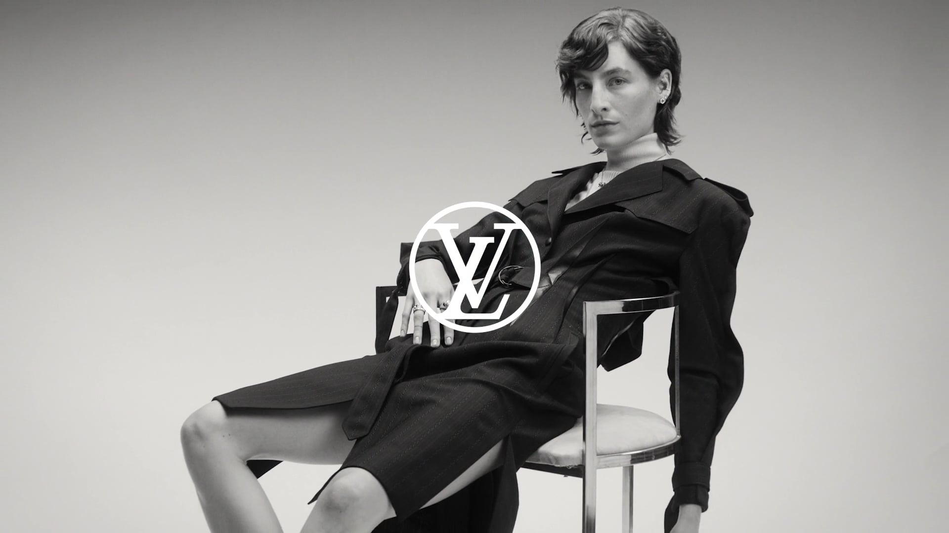 VUITTON BOOK