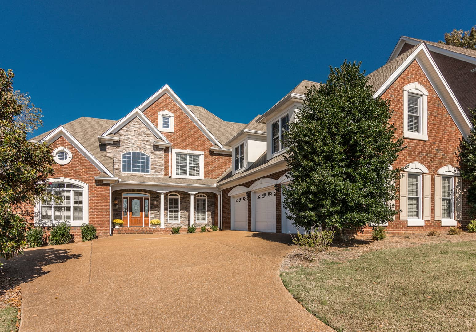 1268 Twelve Stones Crossing Goodlettsville, TN 37072 on Vimeo