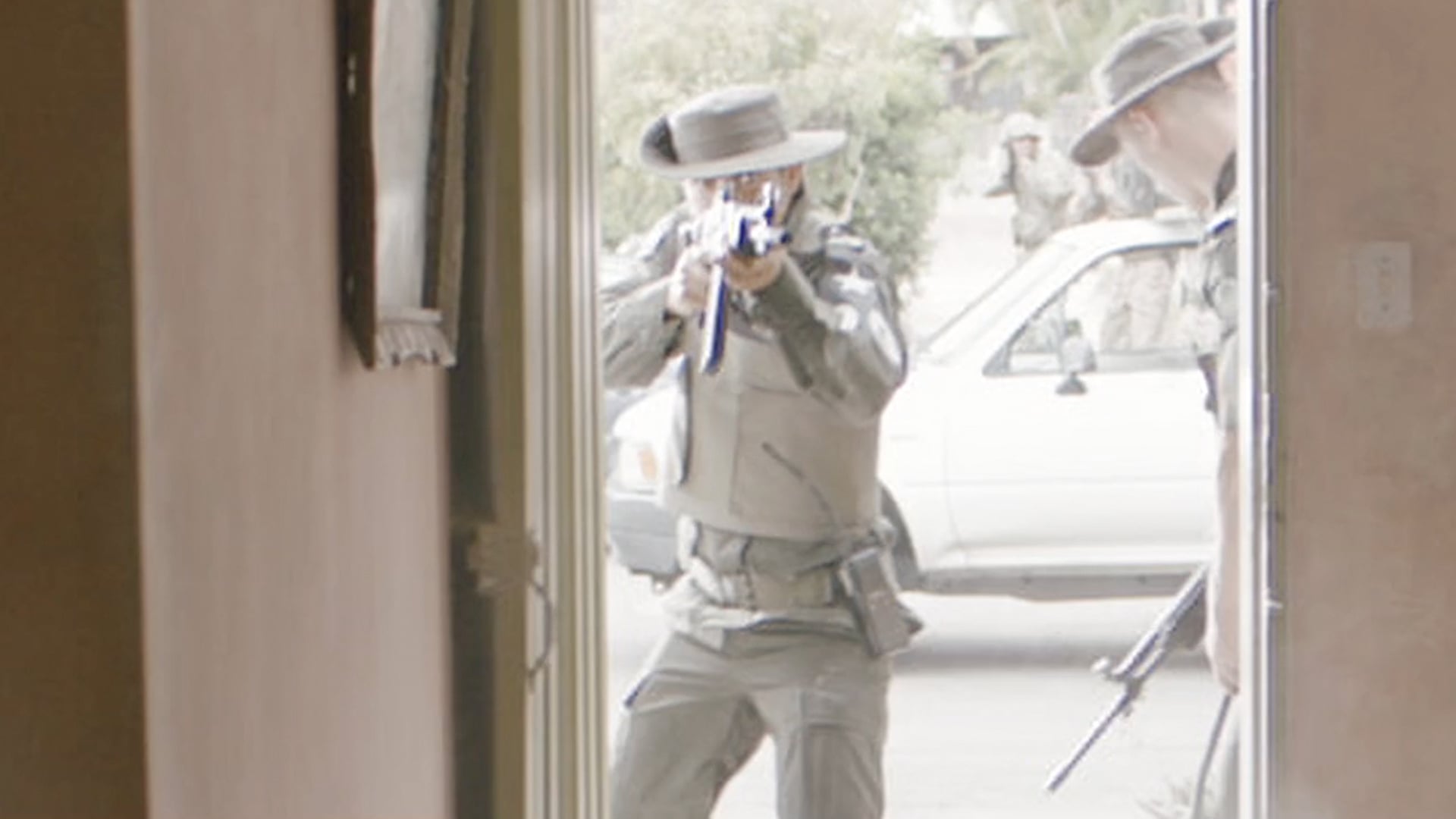 LOVING PABLO ESCOBAR