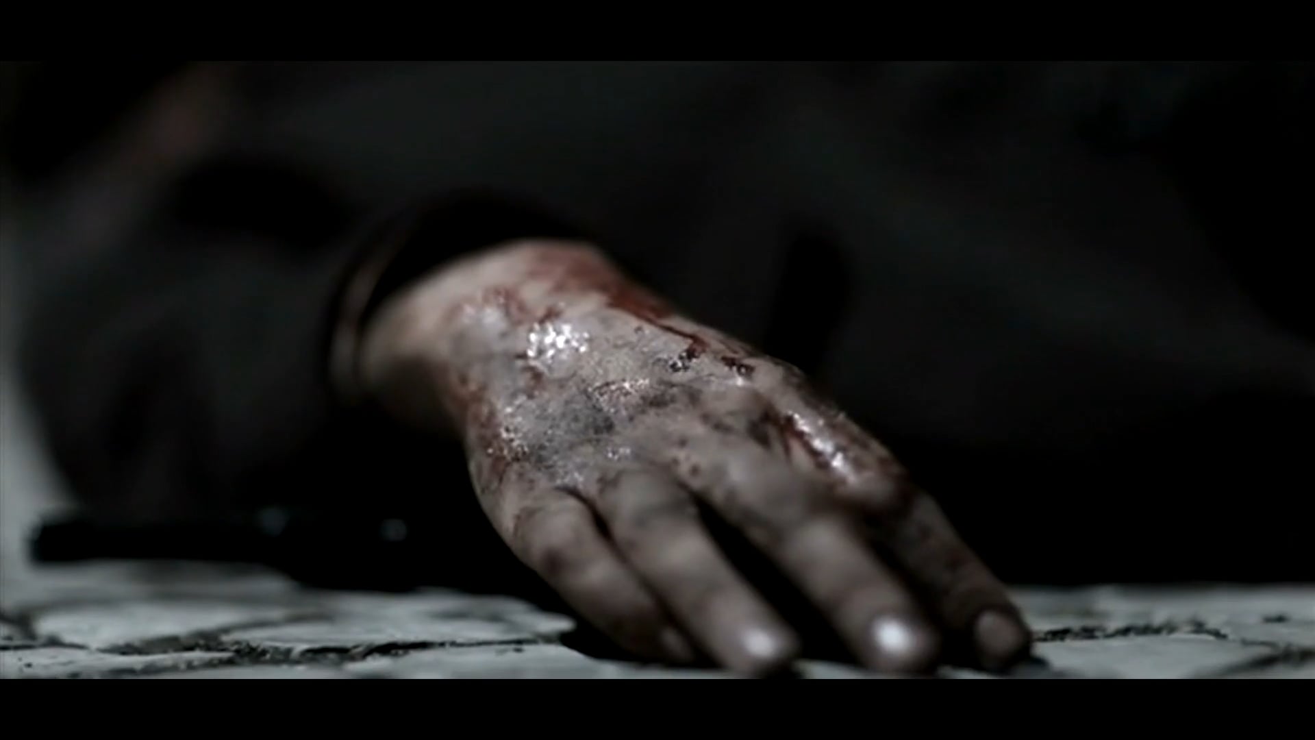 NOITE SANGRENTA / BLOODY NIGHT Clip 4