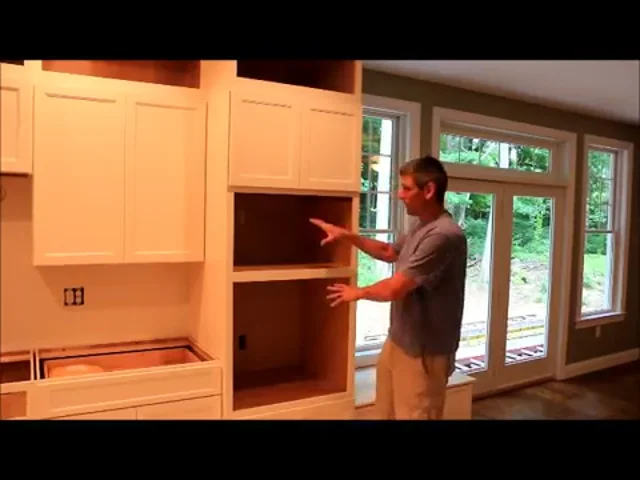 Tall Cabinets - Cabinet Joint