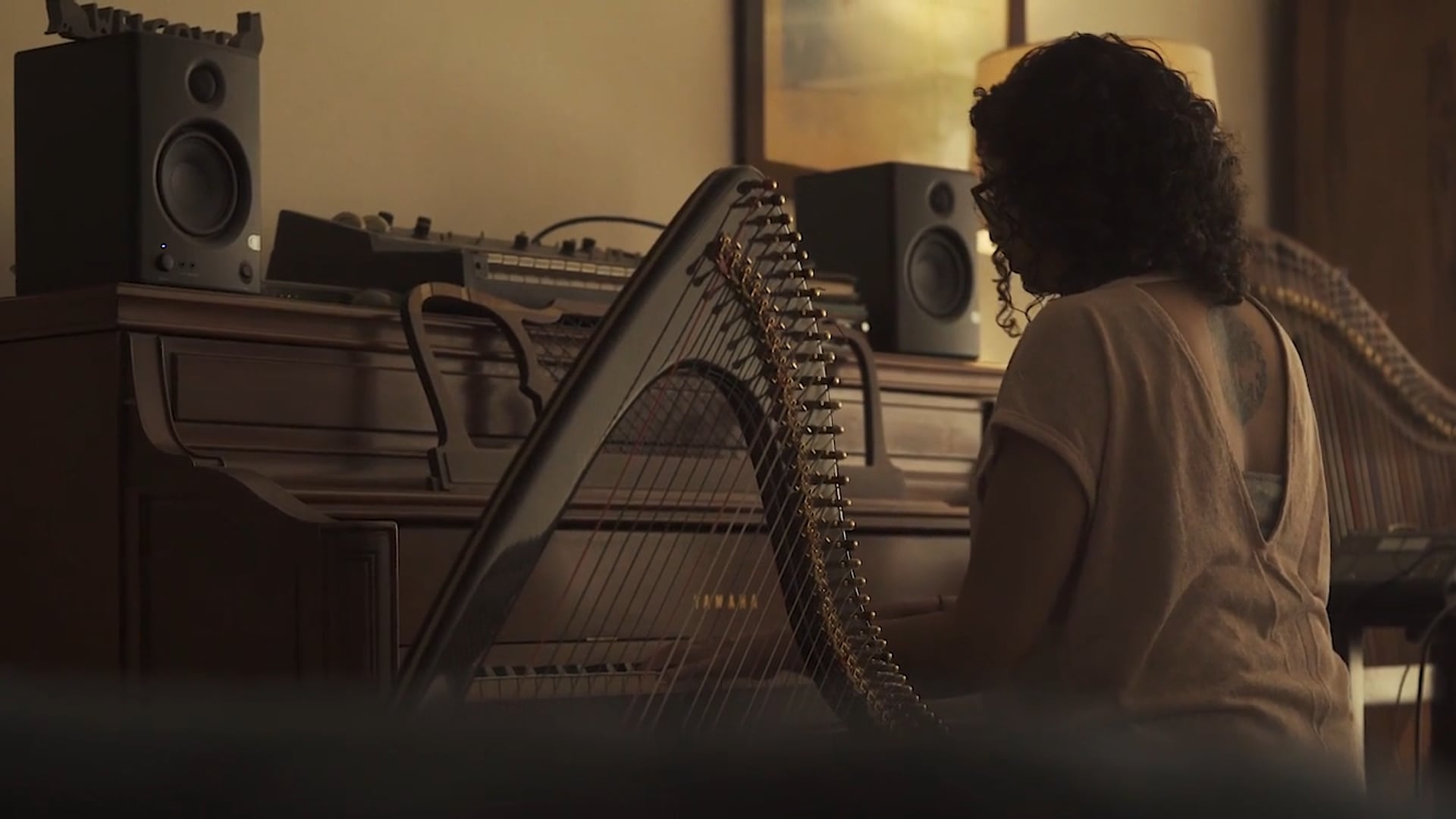 Nush Lewis - Bridges