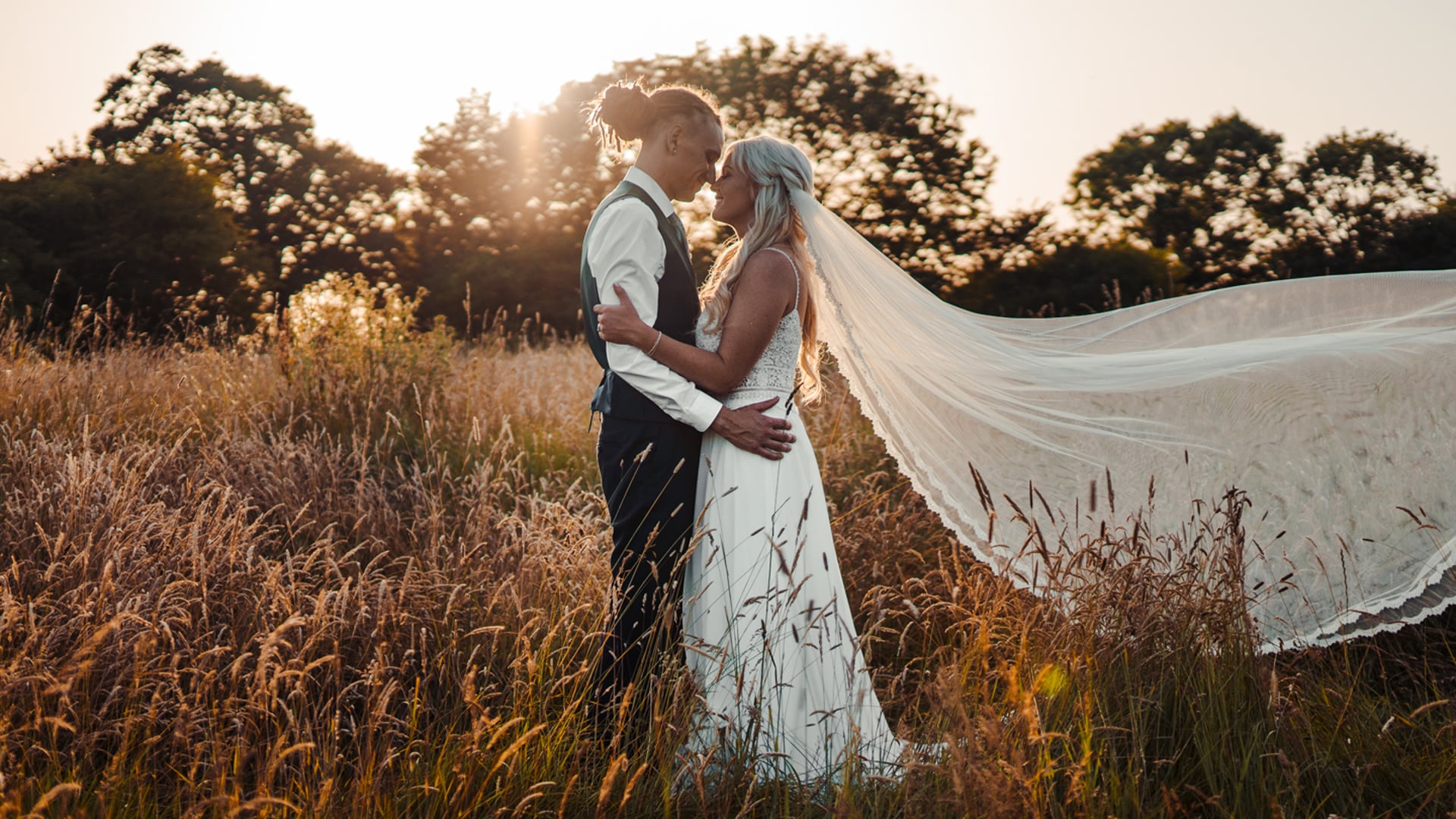 Katie + Oli