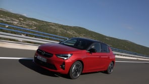 Corsa – Rot – On location Kroatien